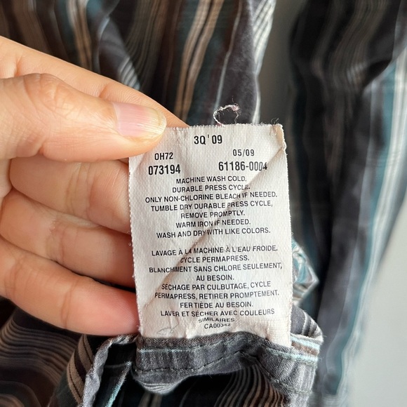 Levi's Authentic Western Wear Checkered Button-down Shirt - Picture 7 of 11